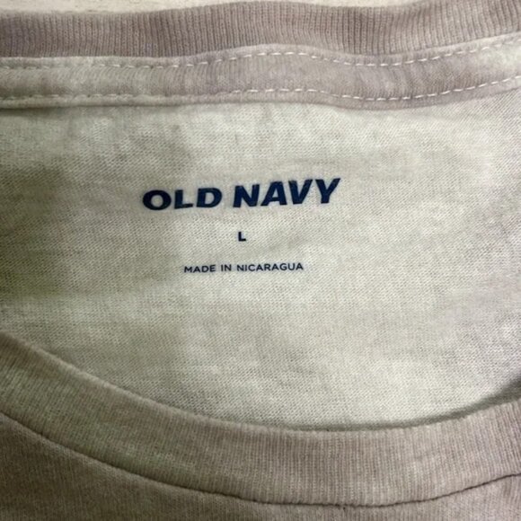 Old Navy Men's tshirt. Large. Run DMC - Picture 3 of 3